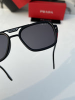 Prada_399_black