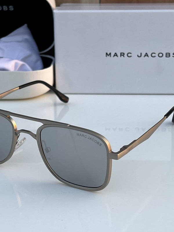 Marc_jacobs_503_silver_mercury
