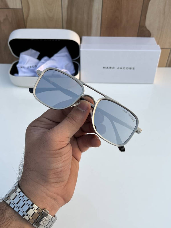Marc_jacobs_503_silver_mercury