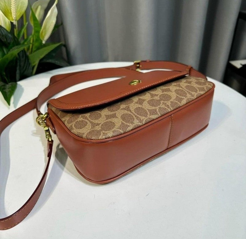 Coach_Legacy_Premium_Shoulder_Bag_With_OriginalBox