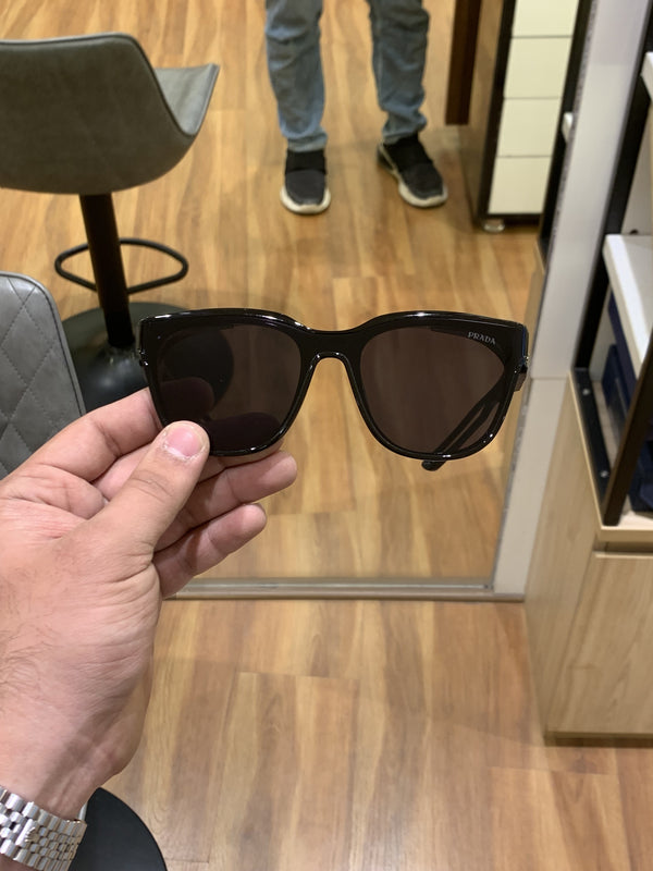 Prada_8890_black