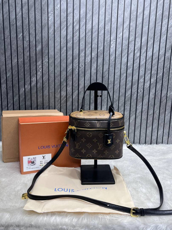 Louis Vuitton_Vanity_Bag_With_OriginalBox_DustCover