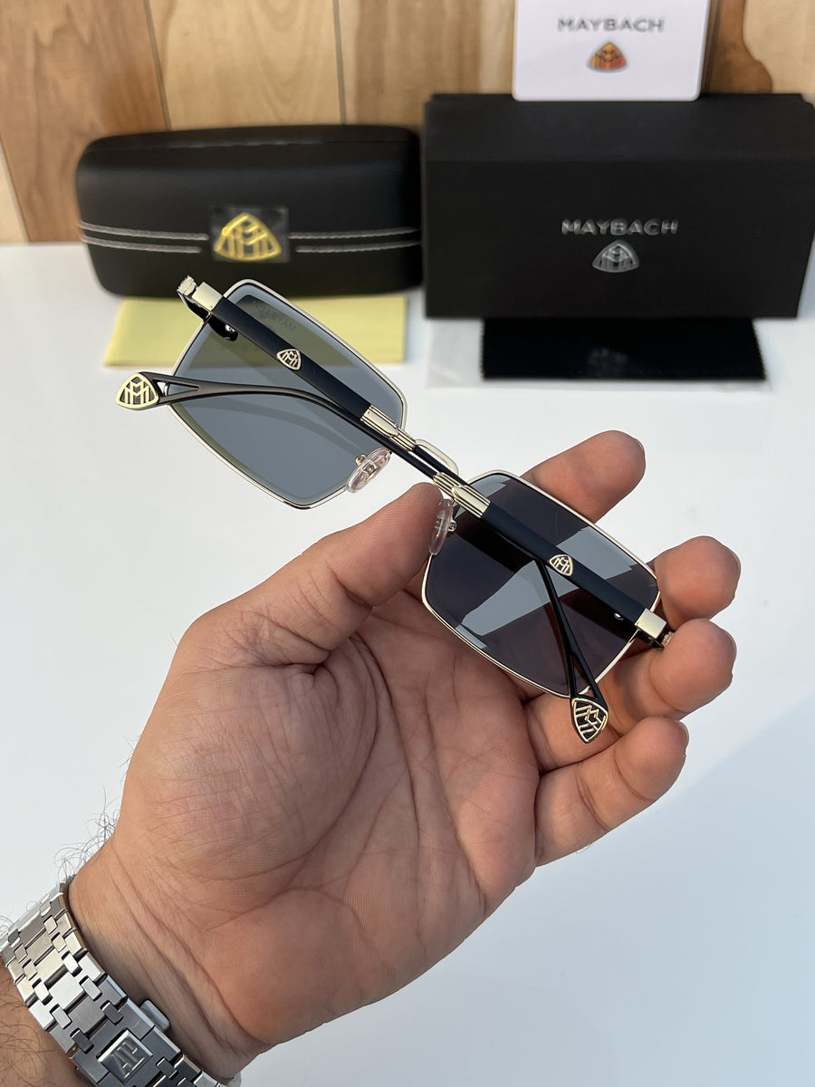 Maybach_7282_gold_black