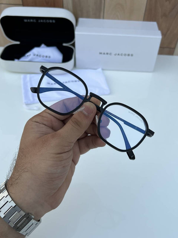 Marc_jacobs_98277_black_plano