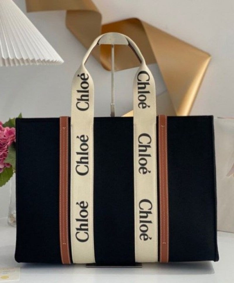 CHLOE Medium Woody Tote Bag With Dust Bag (Black - 395)