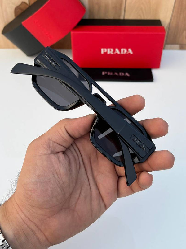 Prada_58076_black