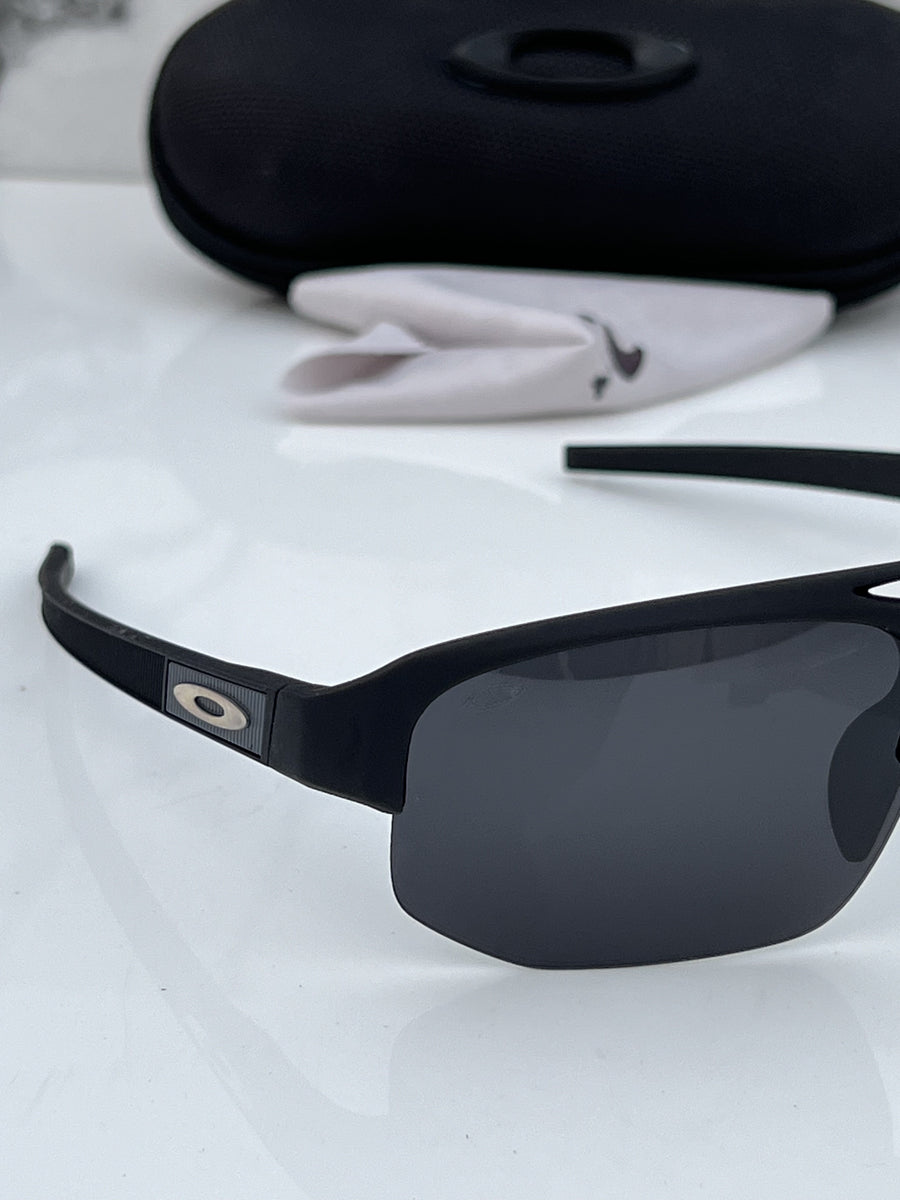 Oakley_2956_black