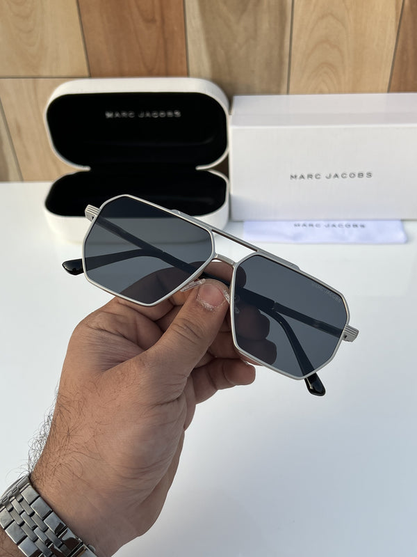 Marc_jacobs_510_silver_black