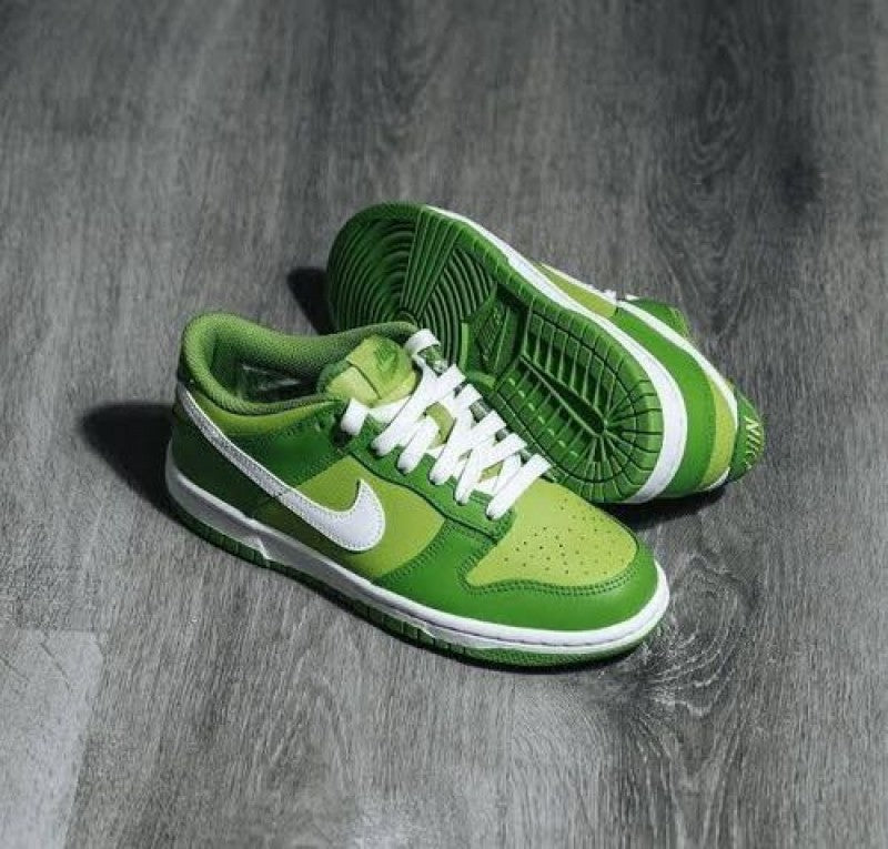 Nike sb dunk low kermit sale