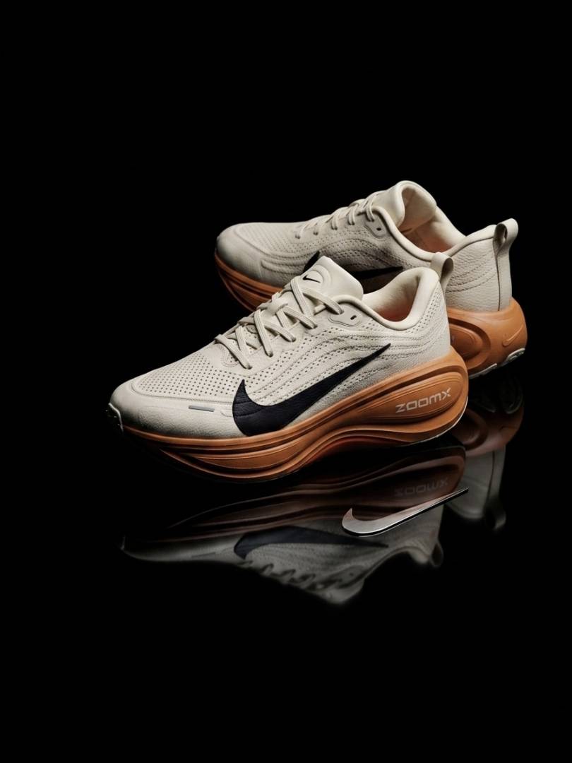 Nike vomero plus light khaki