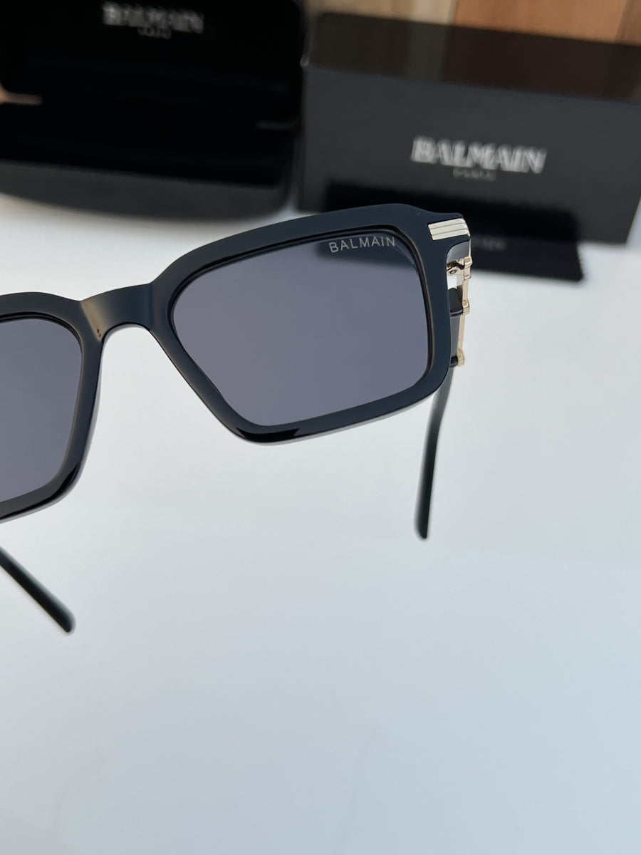 Balmain_98086_black_gold