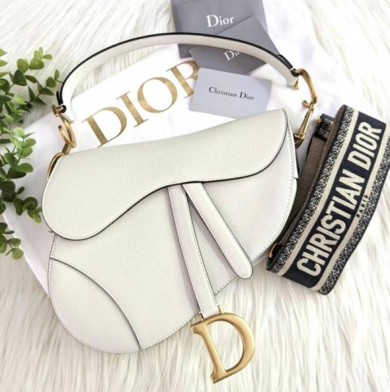 Dior_Saddle_Premium_Leather_White_With_OG_Box_&_Dust_Bag_(White-1026)