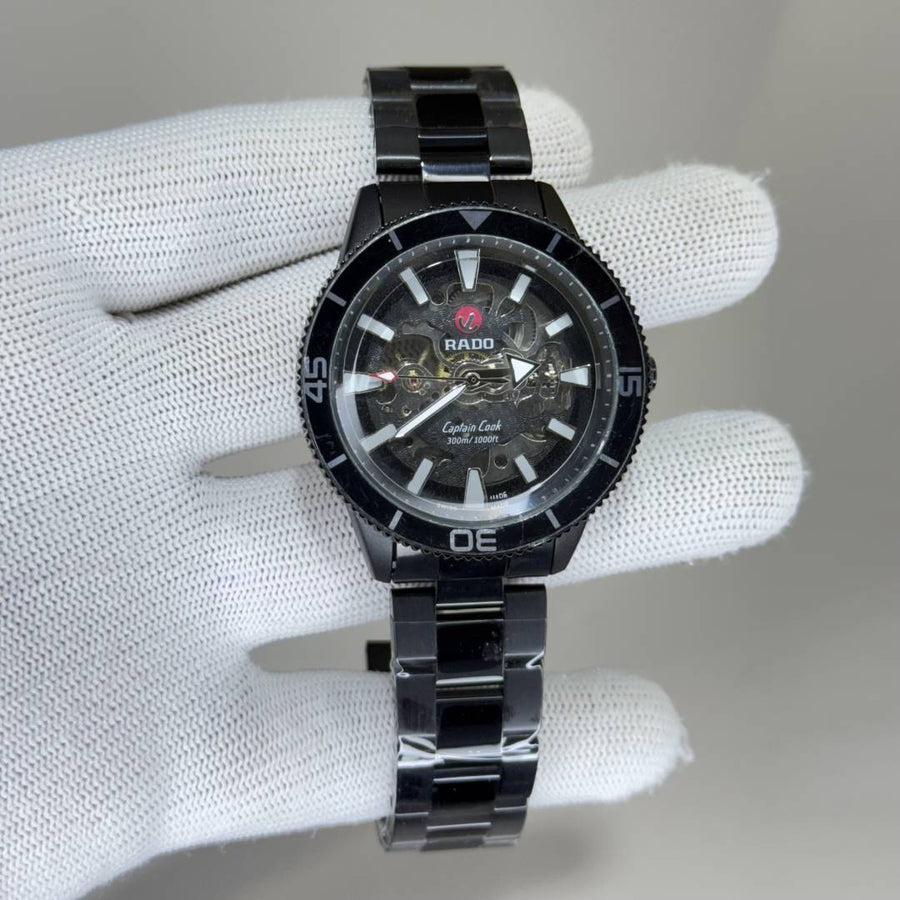 Rado_Captaincook_automatic