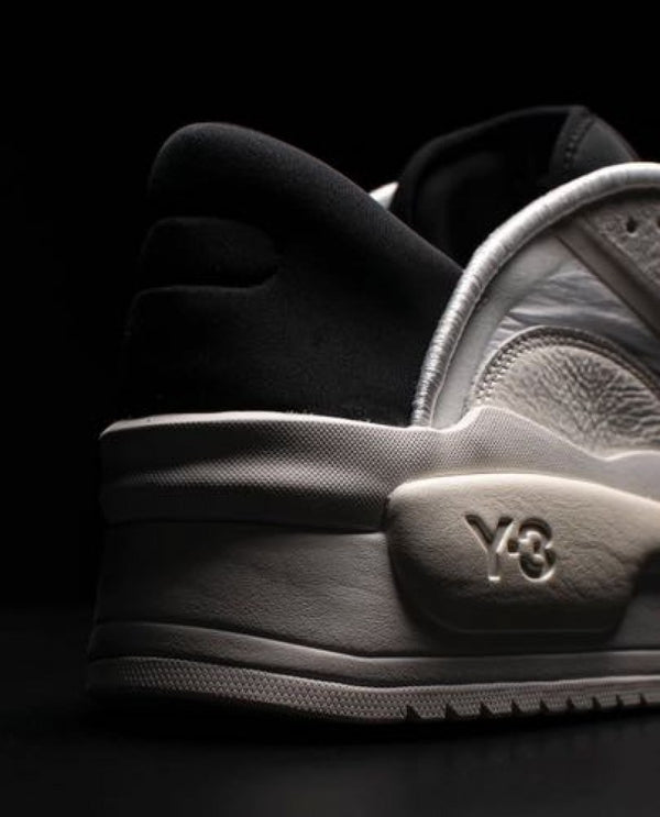 S y 3 hokori 2 core white black sale