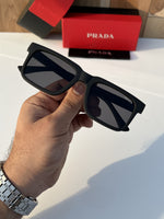 Prada_25_black