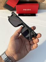 Prada_25_black