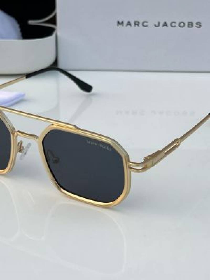Marc_jacobs_98278_gold_black
