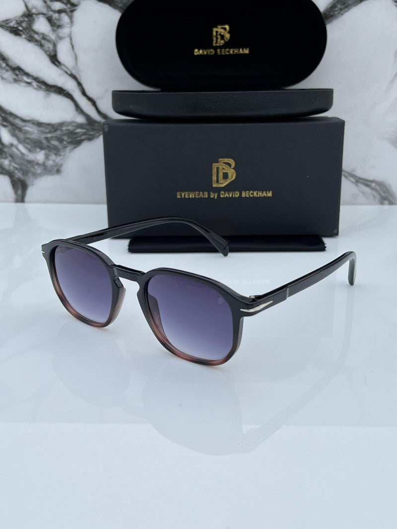 David_beckham_1875_tiger_black_shaded
