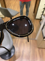 Louis Vuitton_98206_black_gold