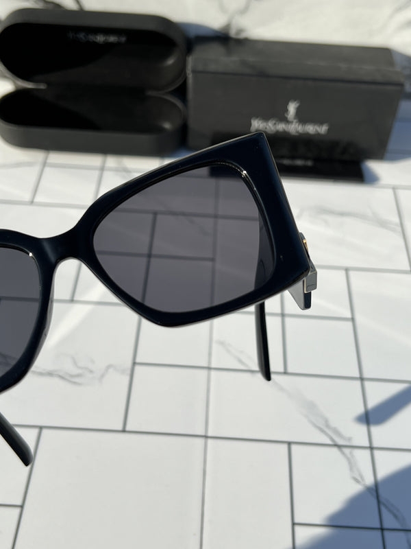 Saint_laurent_6001_black