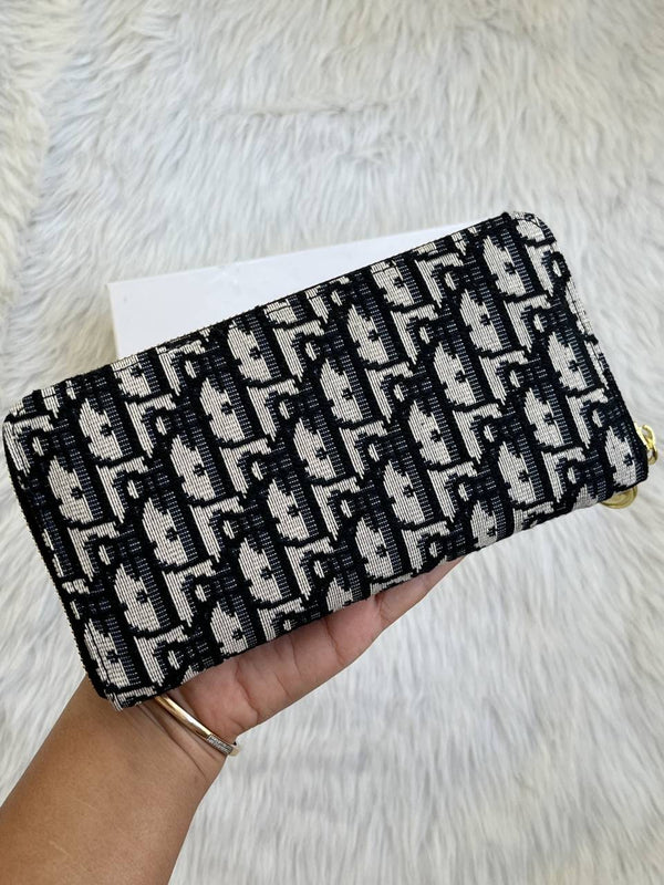 Dior_94_Black_Long_Zippy_Wallet_With_OriginalBox