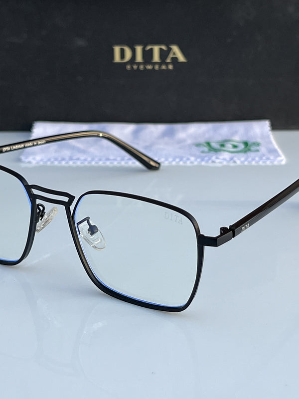Dita_5178_black_plano