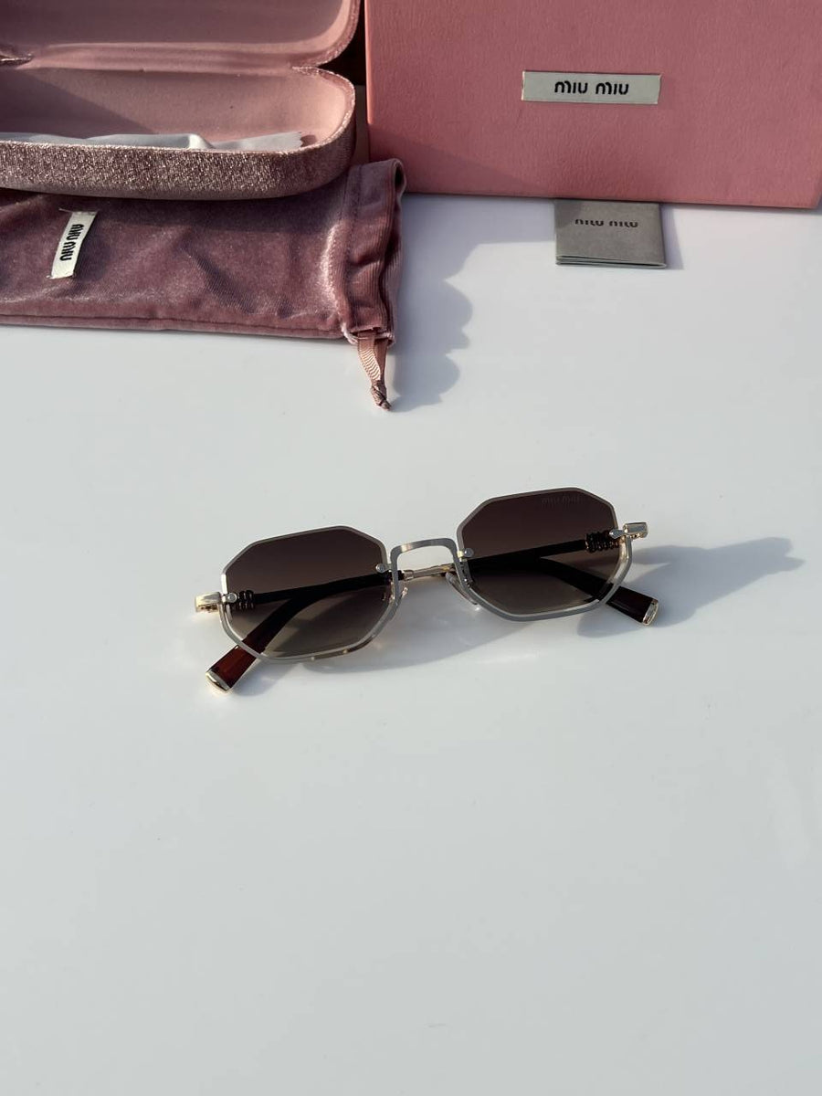 Miu_miu_600_gold_brown
