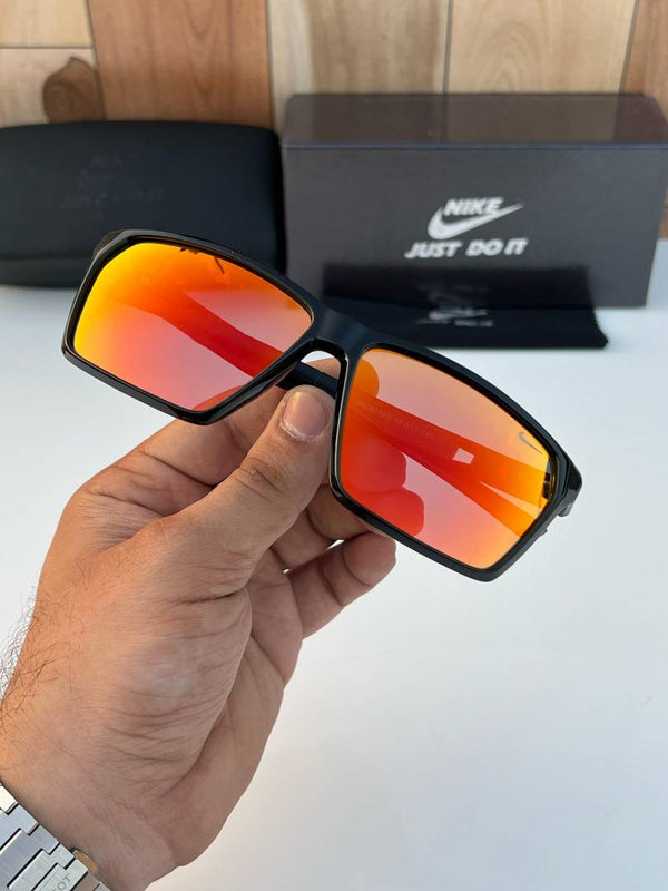 Nike_83128_black_red