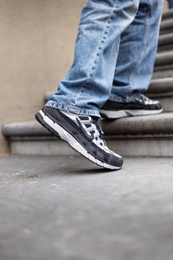 Nike P 6000 Anthracite Smoke Grey