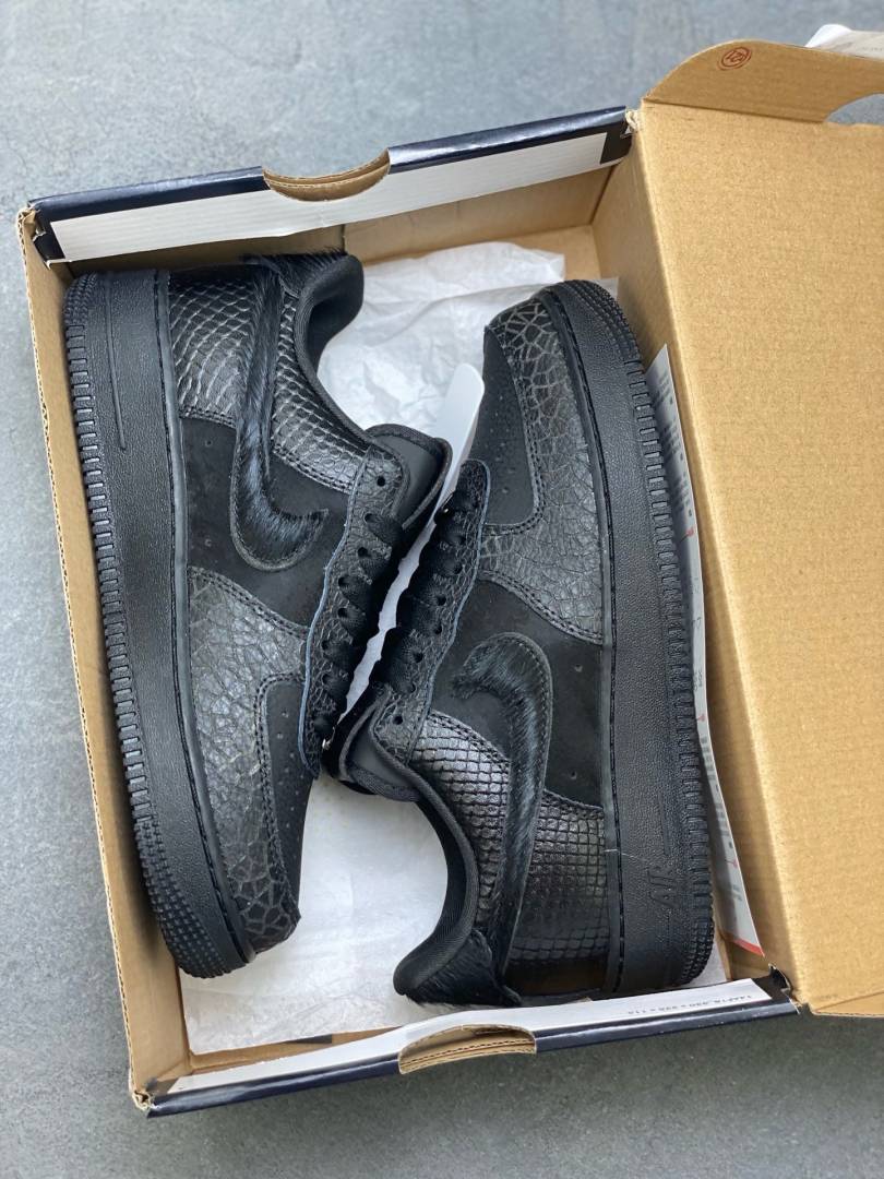 Nike AIRFORCE 1 LOW BLACK PONY HAIR SNAKESKIN
