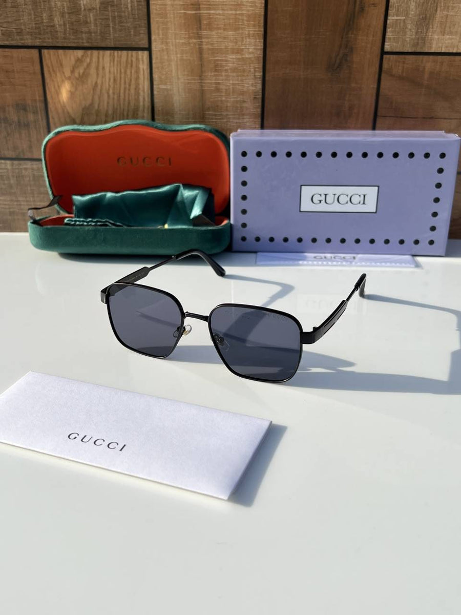 Gucci_526_black