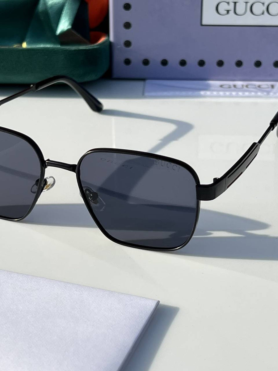 Gucci_526_black