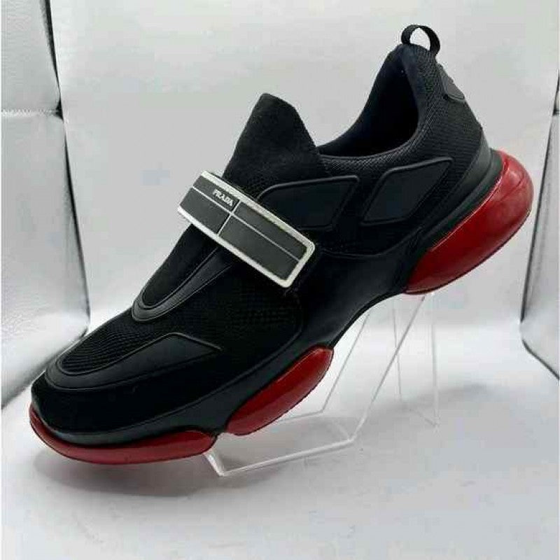 Praddaa Cloudbust Red