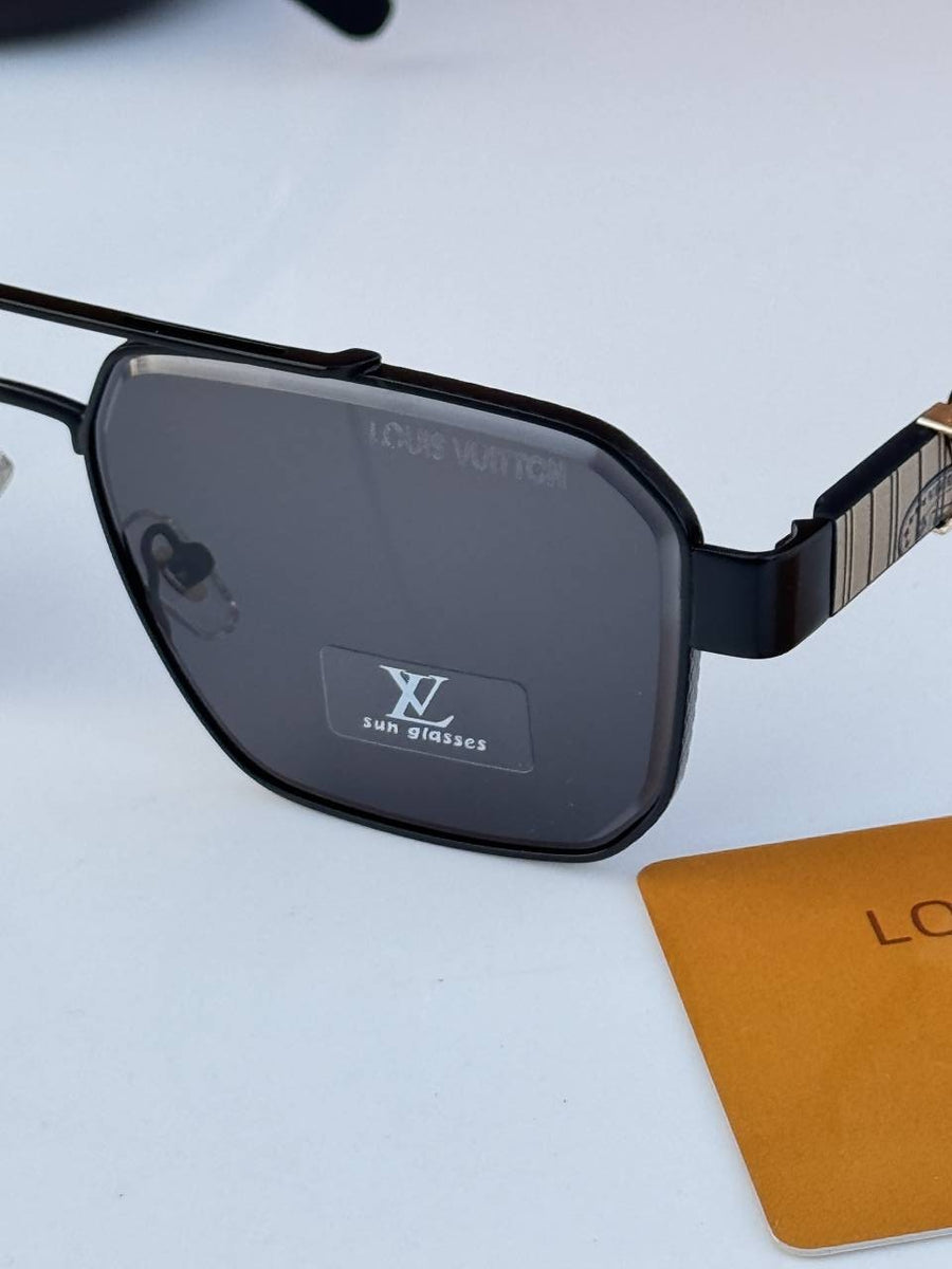 Louis 24022 black