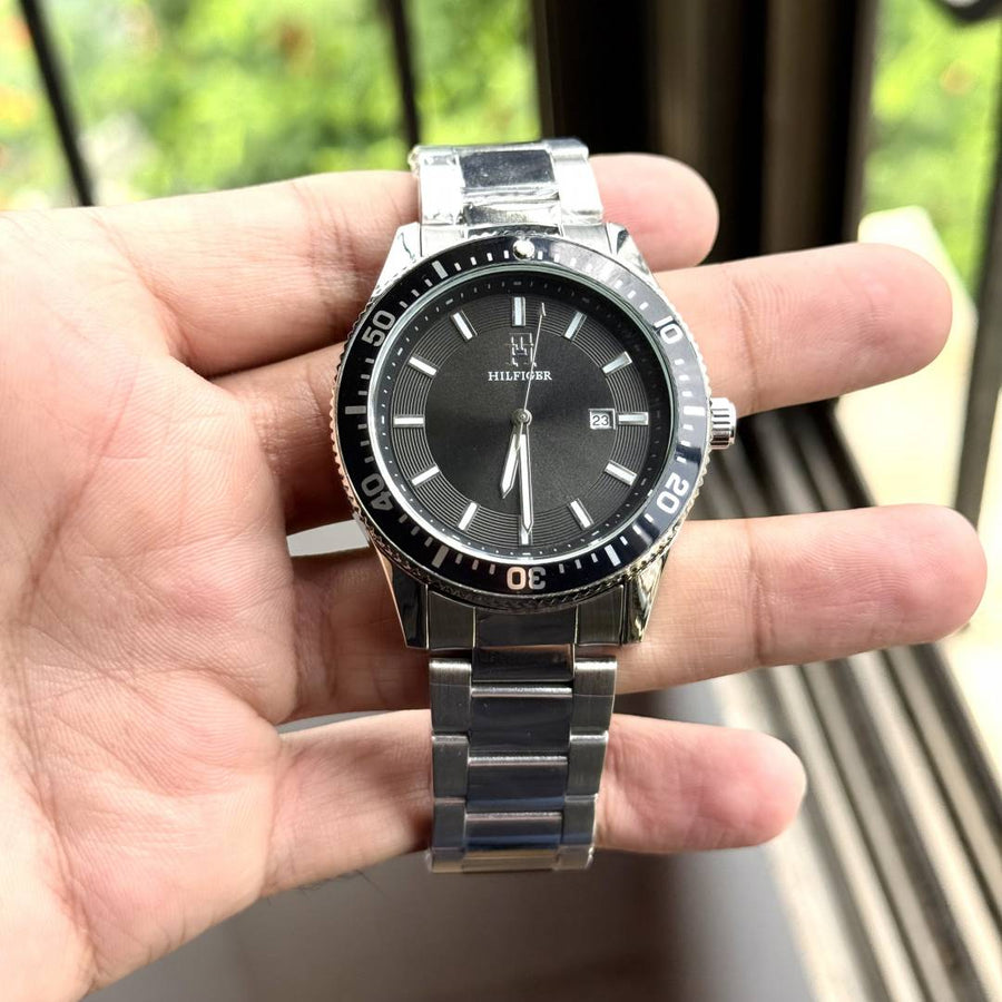Tommy_Hilfige_Silverblack_098
