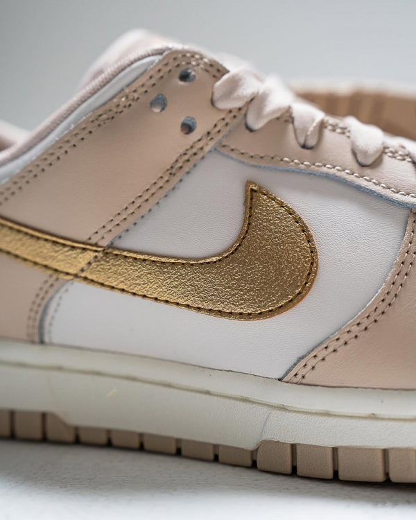 Nike Dunk Low Phantom Metallic Gold 1872