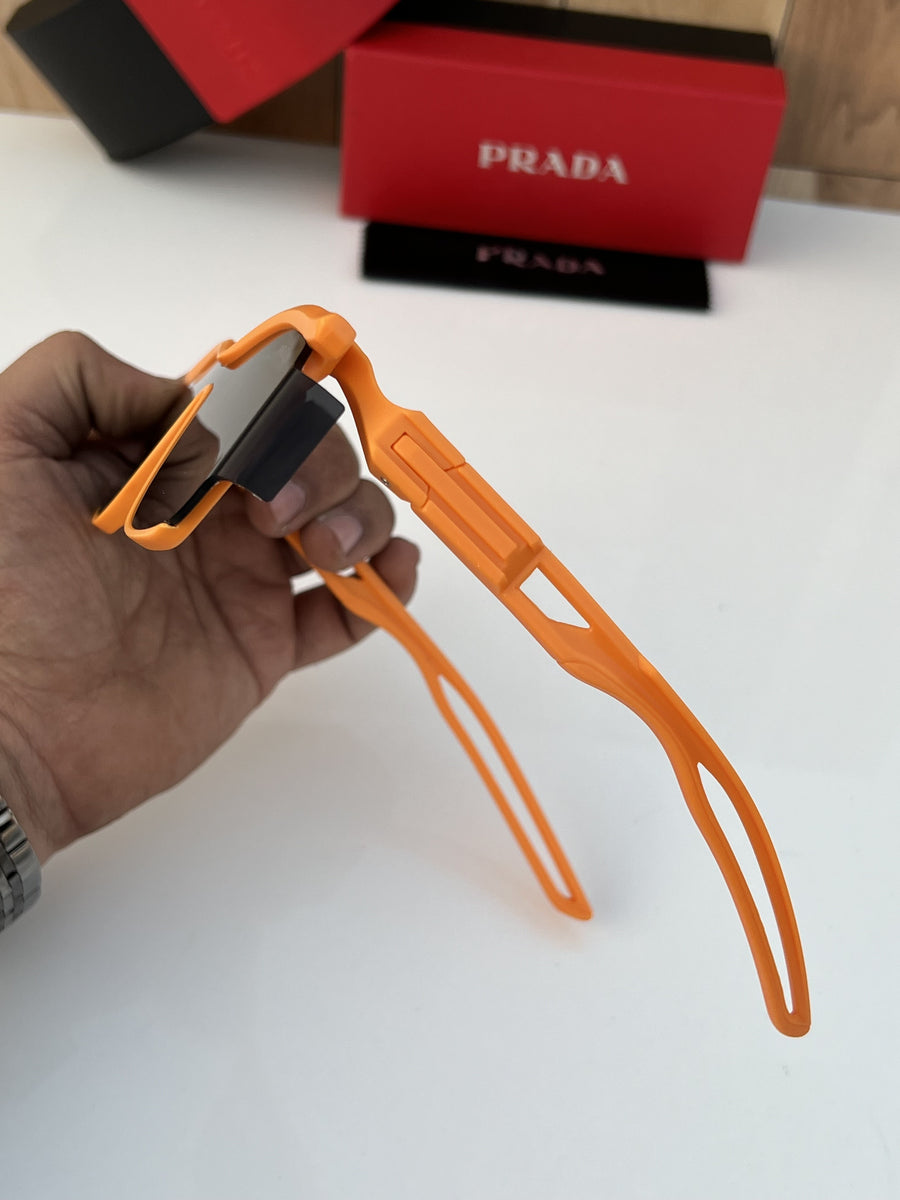 Prada_9024_orange