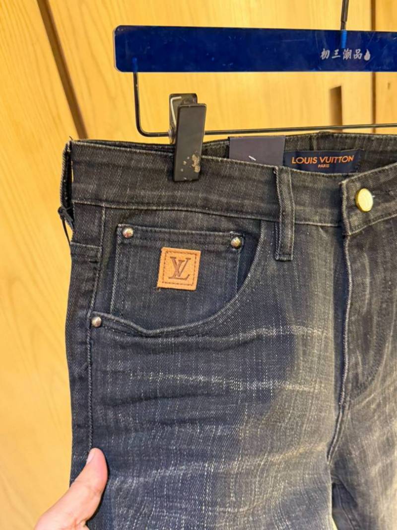 Louixs Vuitton xIMPORTED STORE ARTICLE JEANS