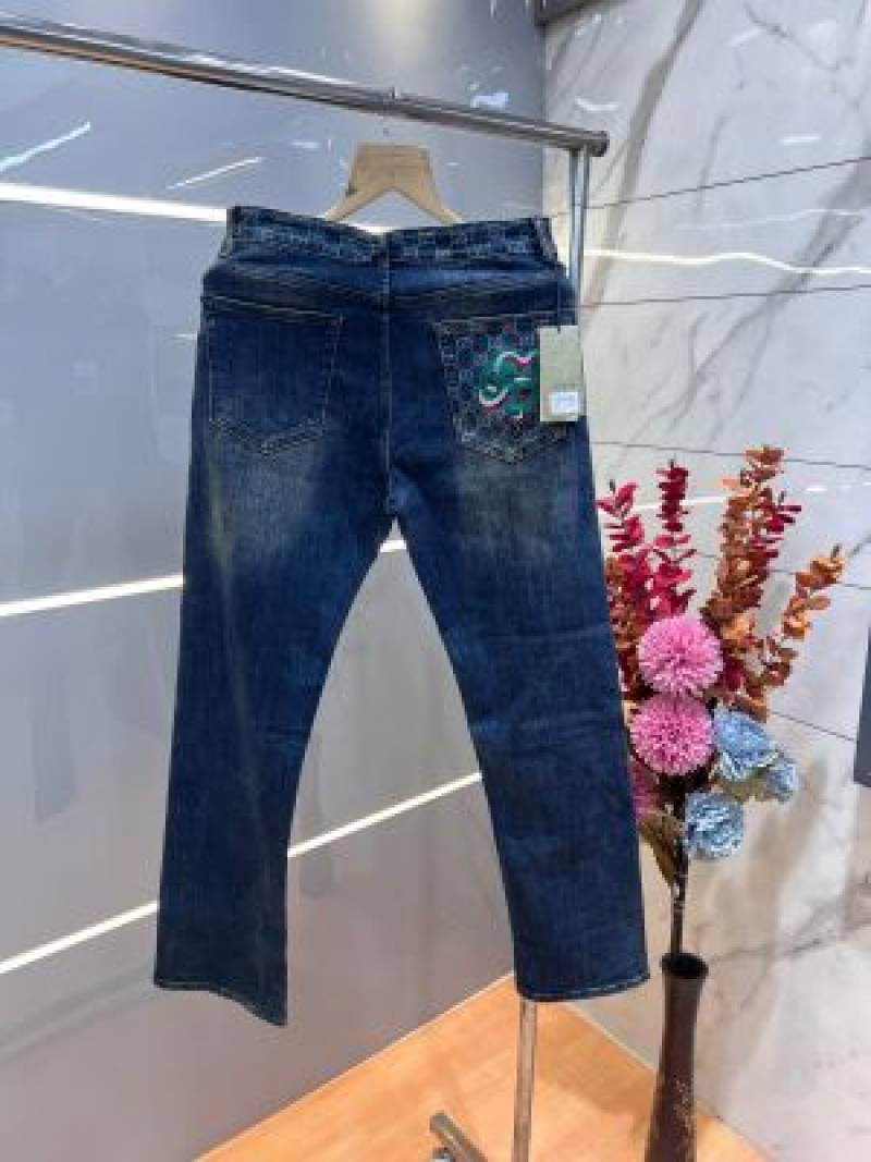Gucci Blue Shade Premium Imported Stretchable Lycra Fabric Straight Fit Denim with Embroidered Design Sale Offer 3489