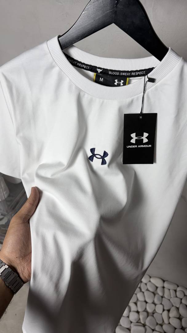 Under Armor Premium T-Shirts 1790