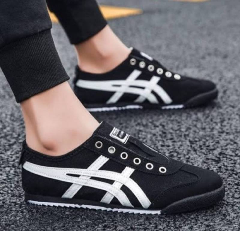 Onitsuka Tigar Slip On Black White