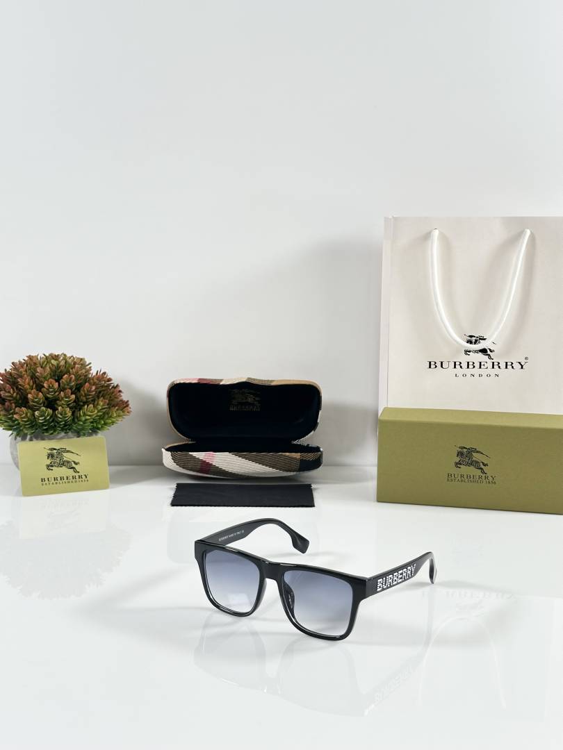 Burberry_4458_Black_Blue