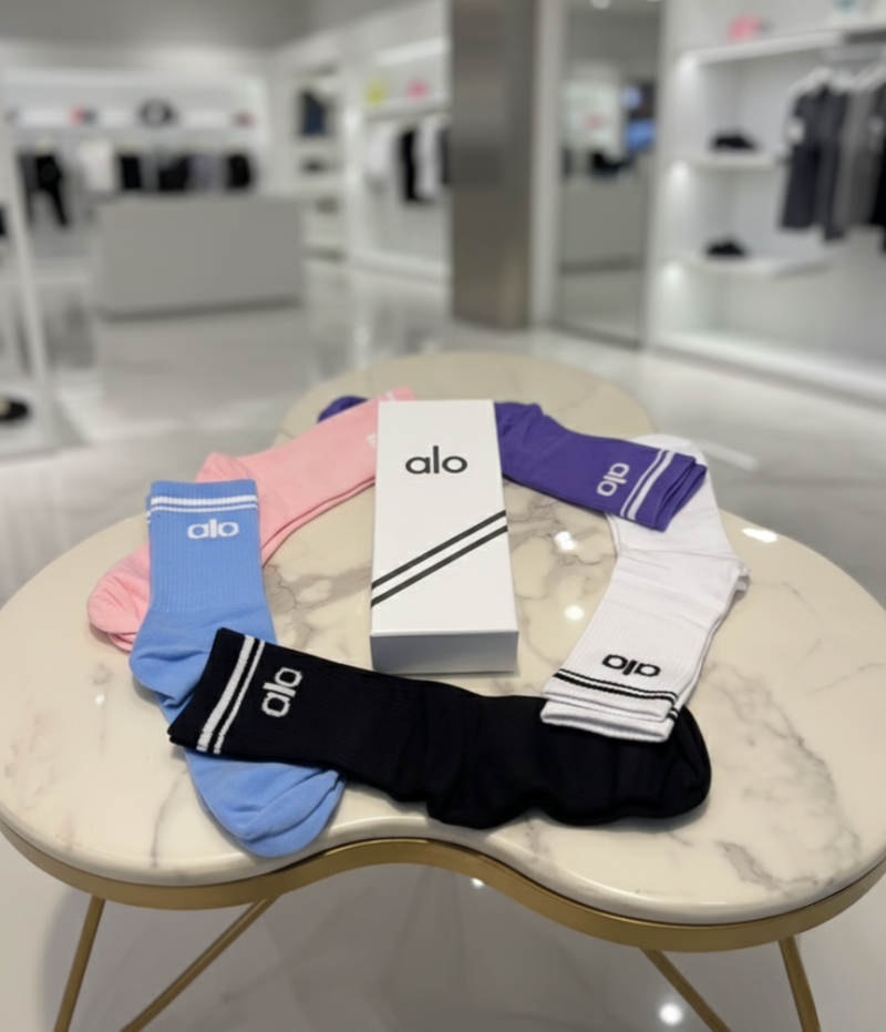 Alo IMPORTED SOCKS 5 PLEASE SET
