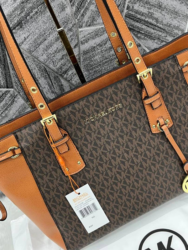 Michael_Kors_Voyager_Tote_Premium_Highend_With_DustCover