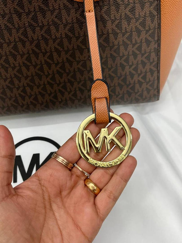 Michael_Kors_Voyager_Tote_Premium_Highend_With_DustCover