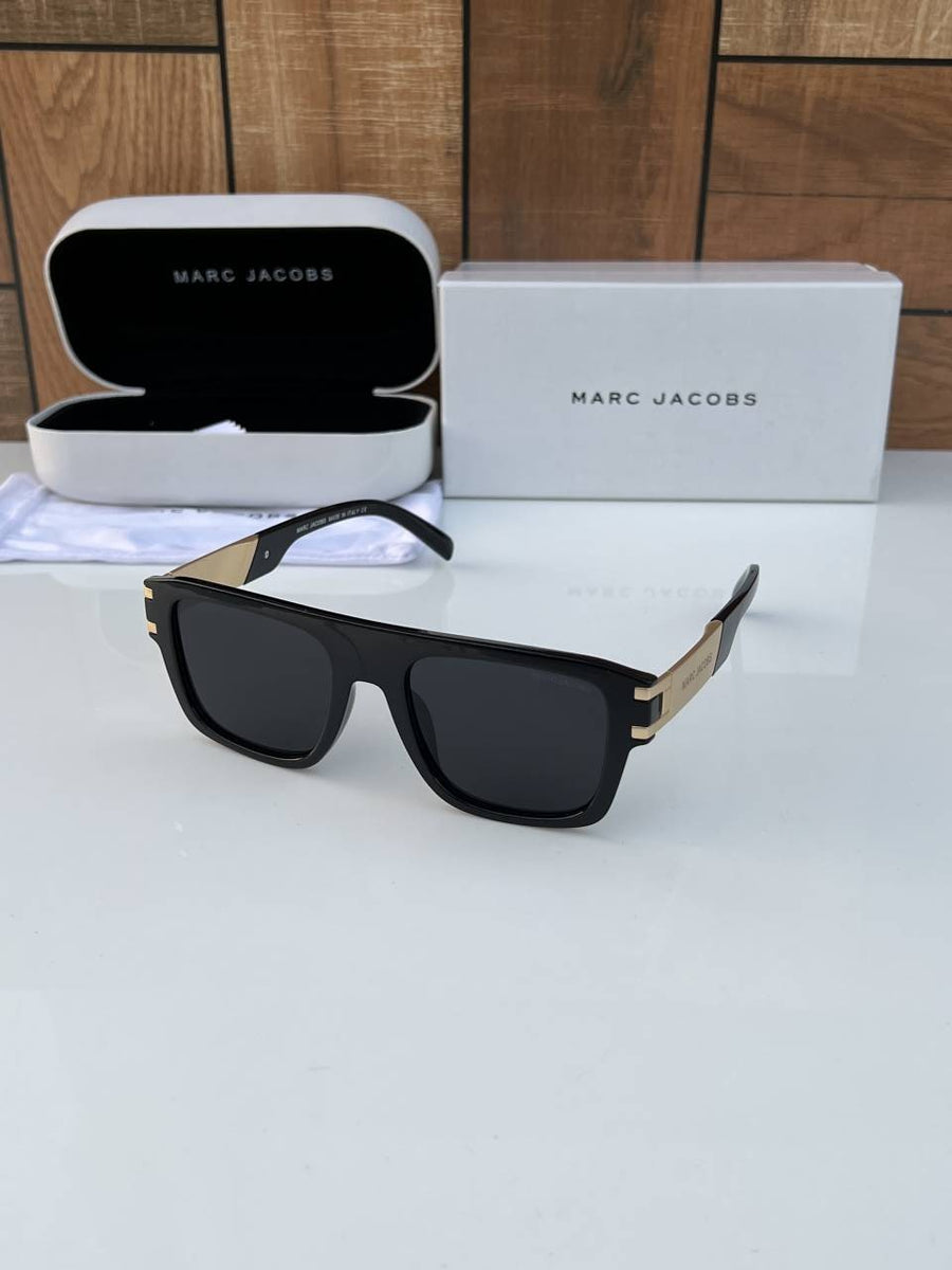 Marc_jacobs_1004_black_gold