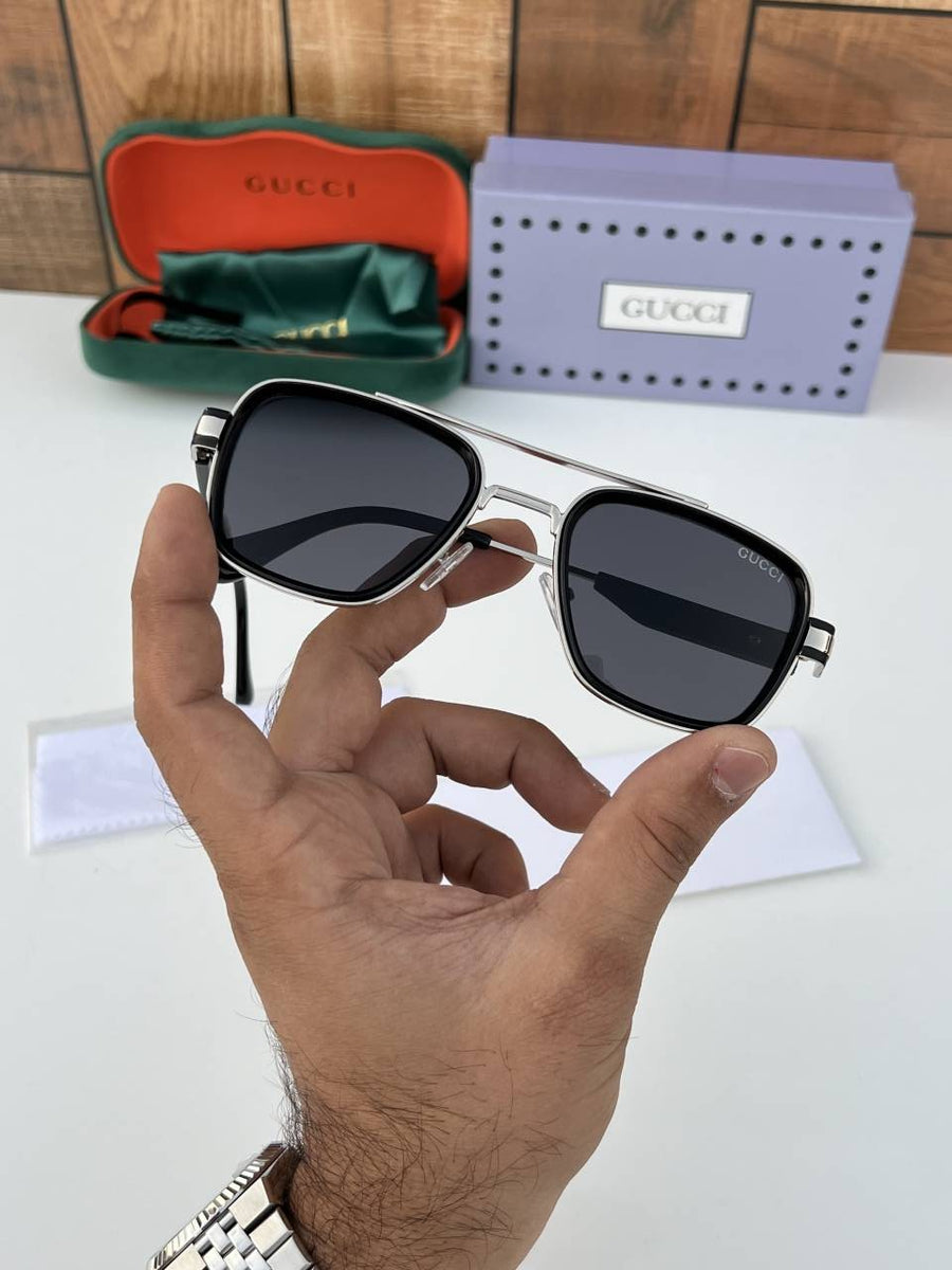 Gucci_617_silver_black