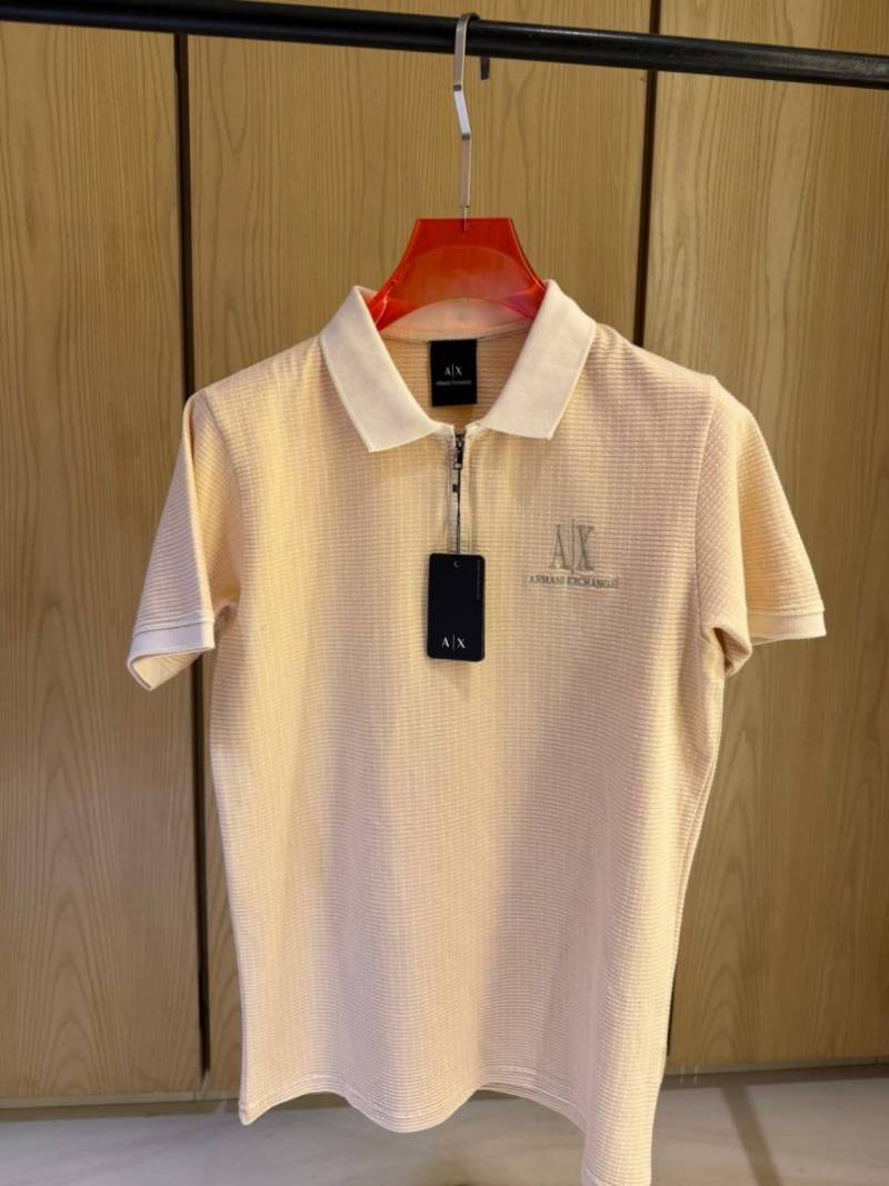 Exchang e xIMPORTED STORE ARTICLE POLO T SHIRT BOX PACKx