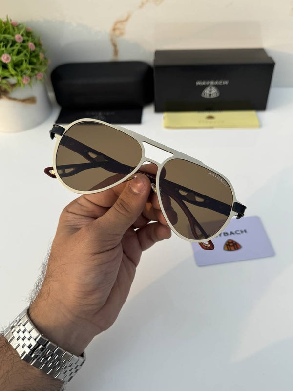 Maybach_72371_gold_brown