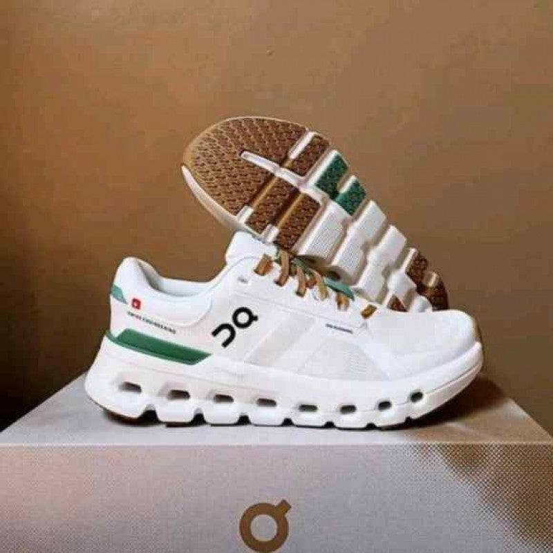 ON Cloudrunner 2 undyed white green